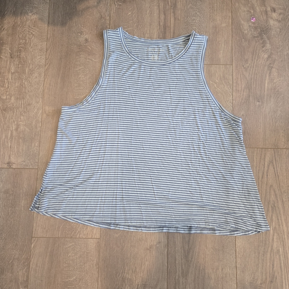 American Eagle Outfitters Light Blue Striped Muscle Tee Tank Top Womens Size Xl